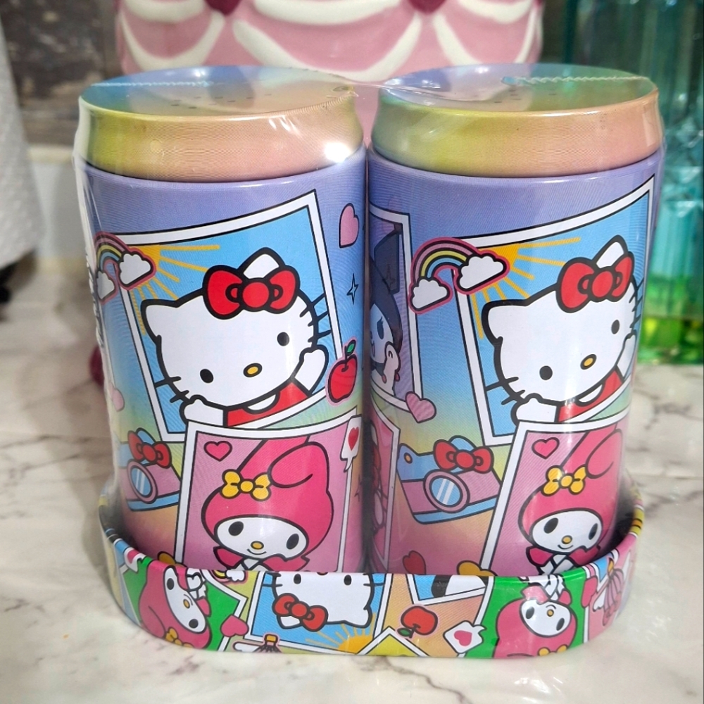 Hello Kitty Salt and Pepper Shaker Set